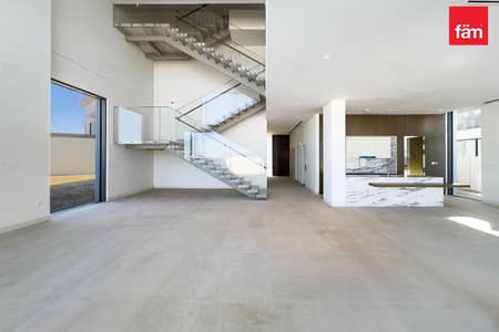 5 Bedroom Villa for Sale in Nad Al Sheba, Dubai - Burj Khalifa View | Close Kitchen | Single Row 5 Bedroom Villa for Sale in Nad Al Sheba, Dubai - Burj Khalifa View | Close Kitchen | Single Row