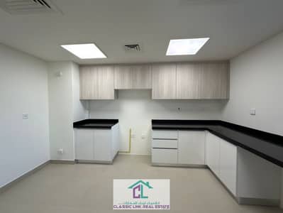 5 habitaciones Villa para en Alquiler en Al Shawamekh, Abu Dhabi - 640738. jpg