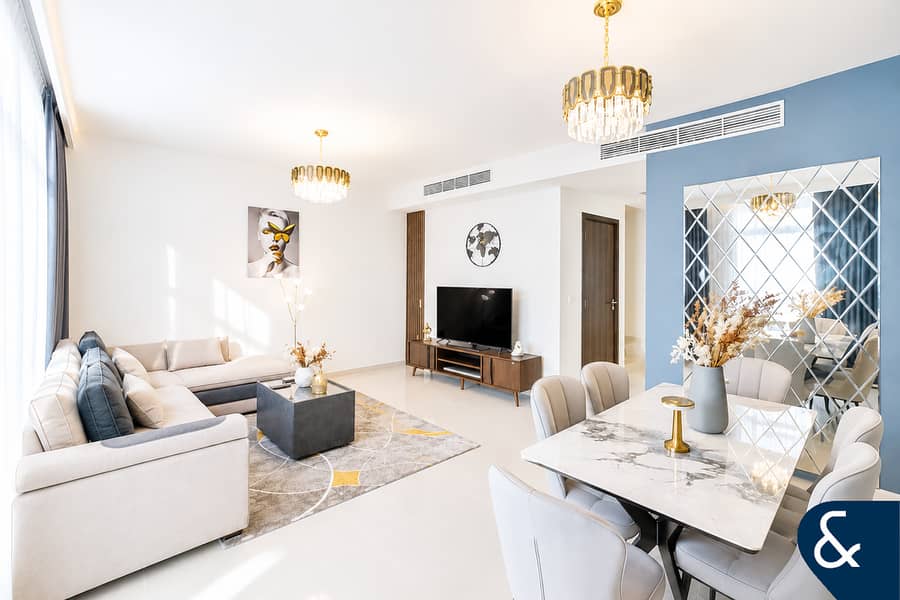 Exclusive | Corner Unit | Vacant July Exclusive | Corner Unit | Vacant July