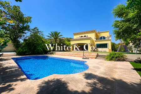 4 Bedroom Villa for Rent in Jumeirah Park, Dubai - HUGE PLOT | UNFURNISHED | AVAILABLE JULY