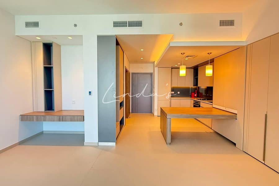 4 images image img