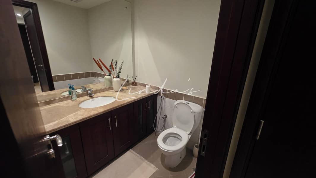4 images image img