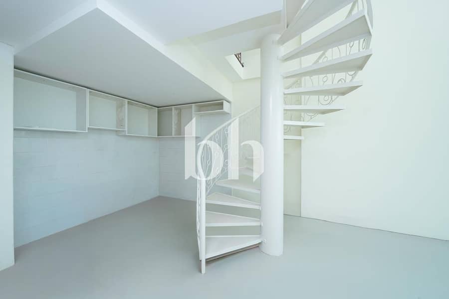 3 Image 0