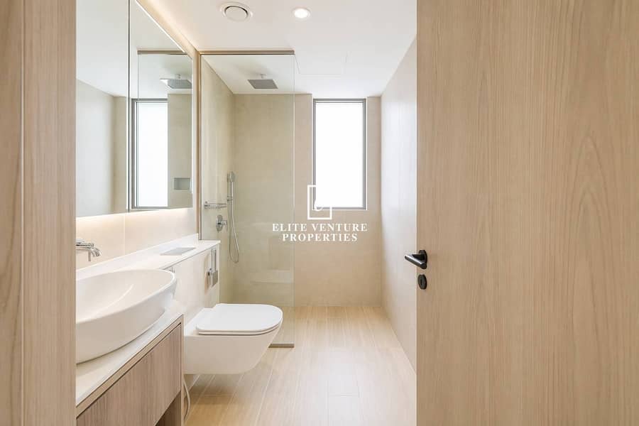 VACANT | BRAND NEW APARTMENT | UNFURNISHED - Image 6