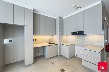 2 Slaapkamers Townhouse te Huur in Mohammed Bin Rashid City (MBR City), Dubai - Rijwoning in Mohammed Bin Rashid City (MBR City),District 7,MAG City,MAG Eye Townhouses, 2 slaapkamers, 150000 AED - 15455222 2 Slaapkamers Townhouse te Huur in Mohammed Bin Rashid City (MBR City), Dubai - Rijwoning in Mohammed Bin Rashid City (MBR City),District 7,MAG City,MAG Eye Townhouses, 2 slaapkamers, 150000 AED - 15455222
