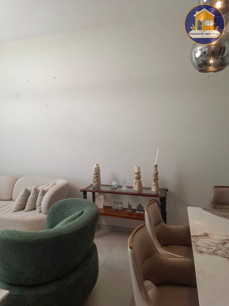 19 27-WhatsApp Image 2026-06-08 at 18. jpg
