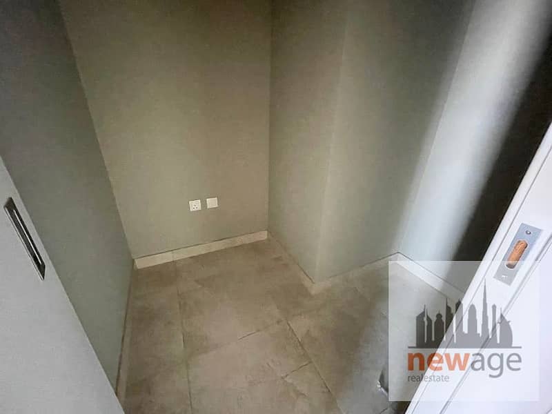 9 Axis Silver (1-BHK) Pic. 06. jpg