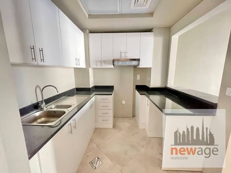 10 Axis Silver (1-BHK) Pic. 01. jpg