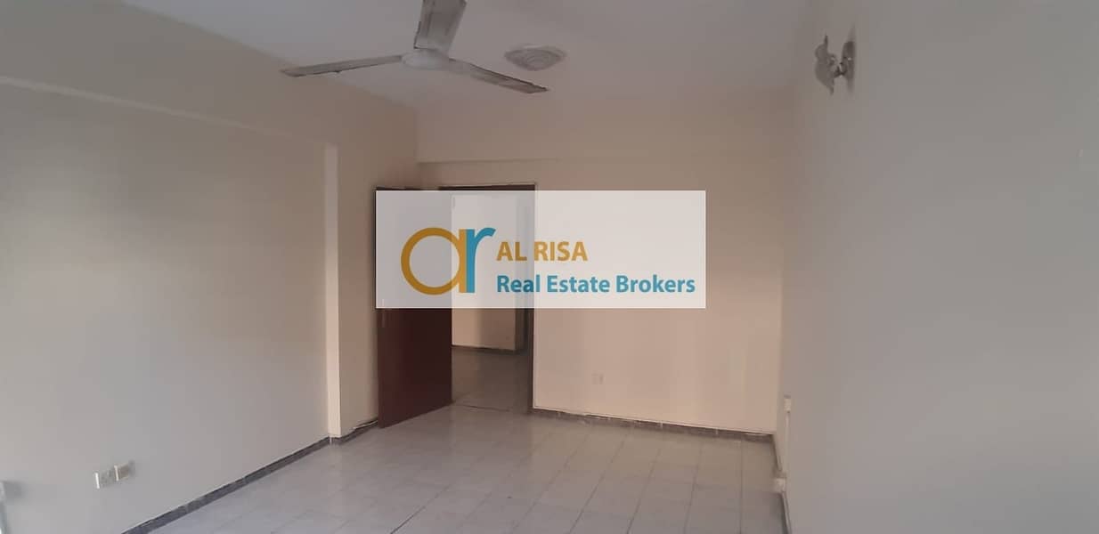 1 BHK Apartment Available at Bur Dubai Near Burjuman MS exit 4