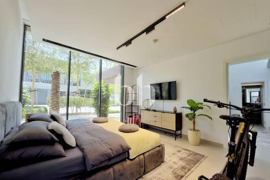14 images image img
