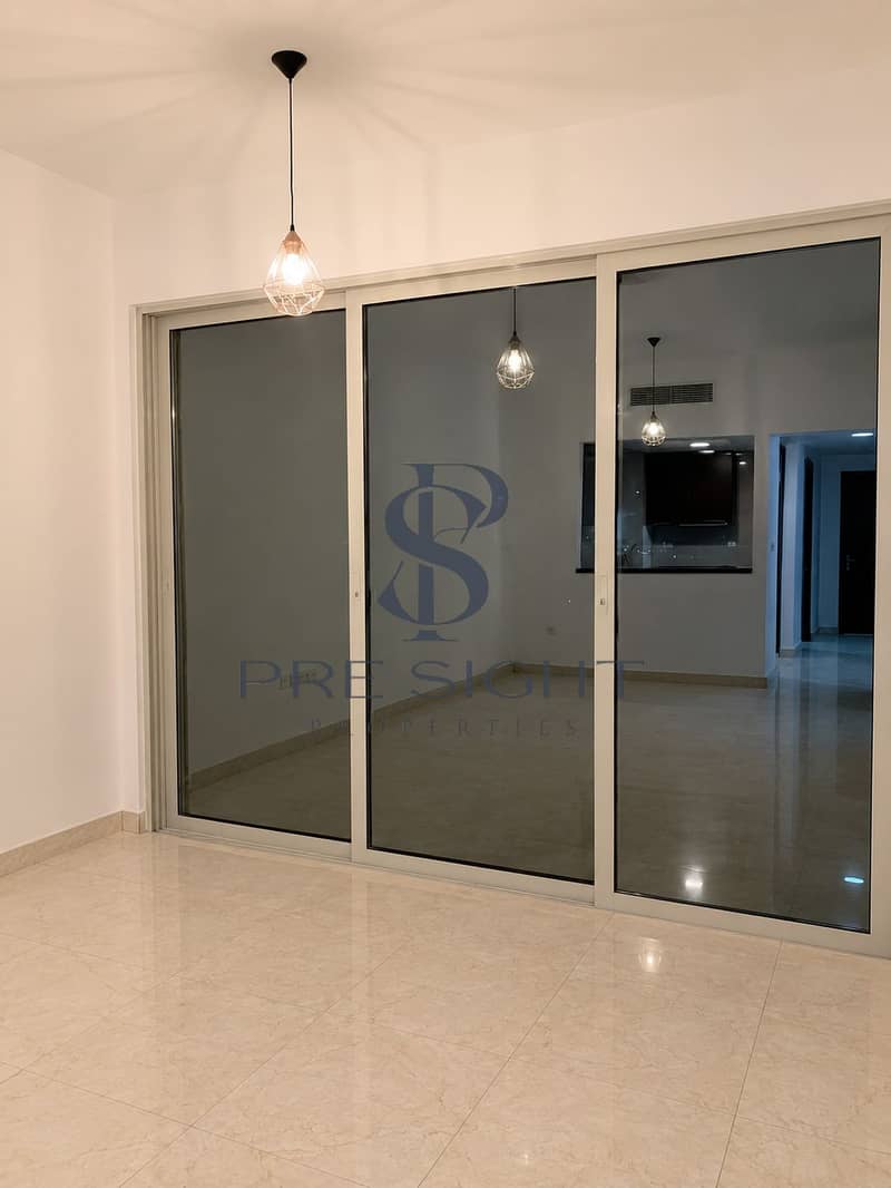 4 Living Room 1. png