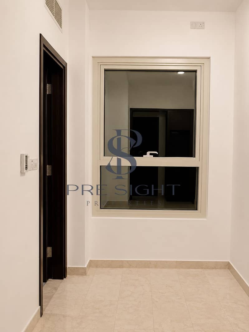 9 Random WIndow. png
