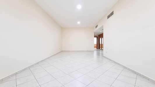 2 Slaapkamers Appartement te Huur in Deira, Dubai - 20260610_143019. jpg 2 Slaapkamers Appartement te Huur in Deira, Dubai - 20260610_143019. jpg