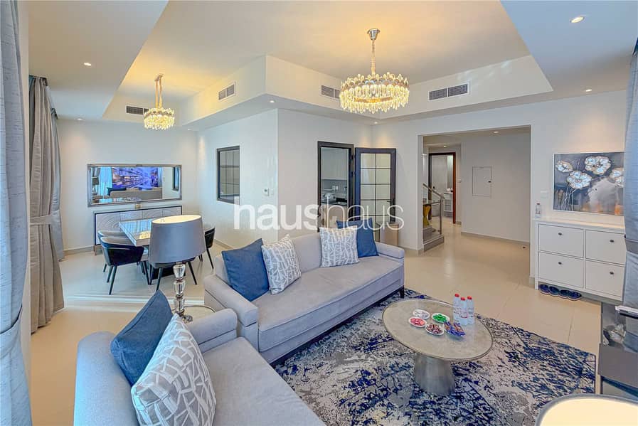 Fully Furnished I Upgraded I Vacant I Full Corner Fully Furnished I Upgraded I Vacant I Full Corner