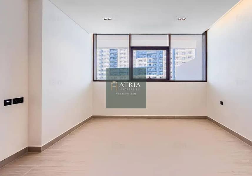 Spacious Layout | Brand new | Best Price - Image 4
