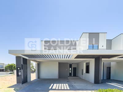 4 Bedroom Townhouse for Sale in Dubai South, Dubai - 4BR+Maid | Single Row | Big Plot