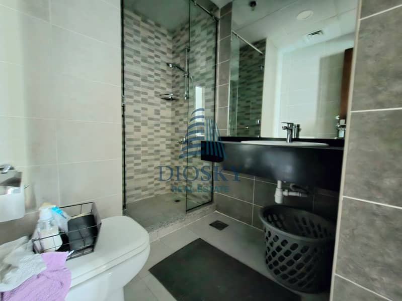 7 Image 7