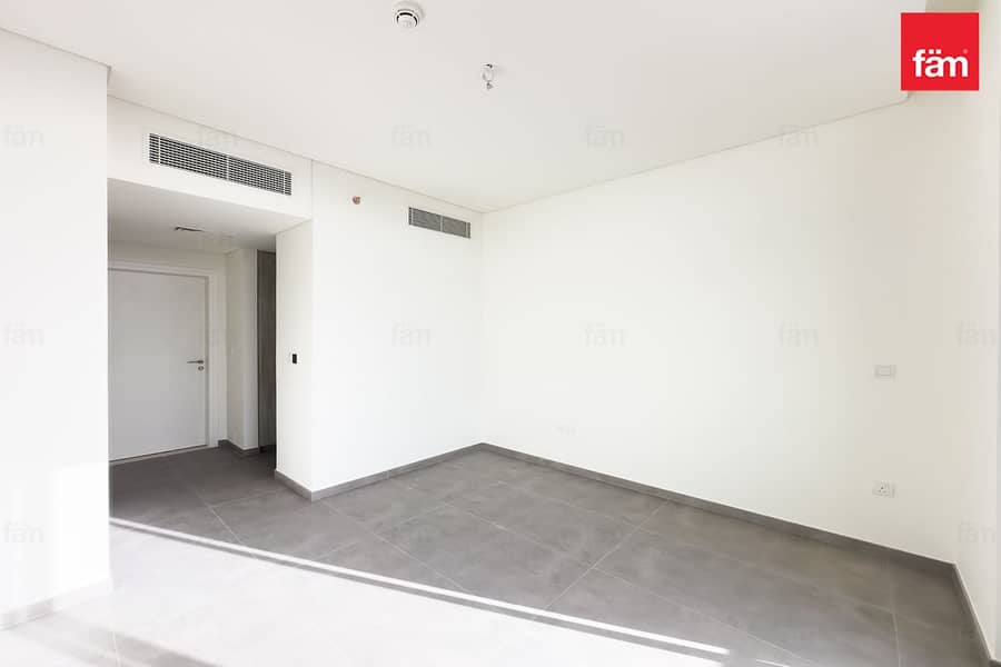 Vacant | Unfurnished | Spacious | 4 Cheques - Image 11