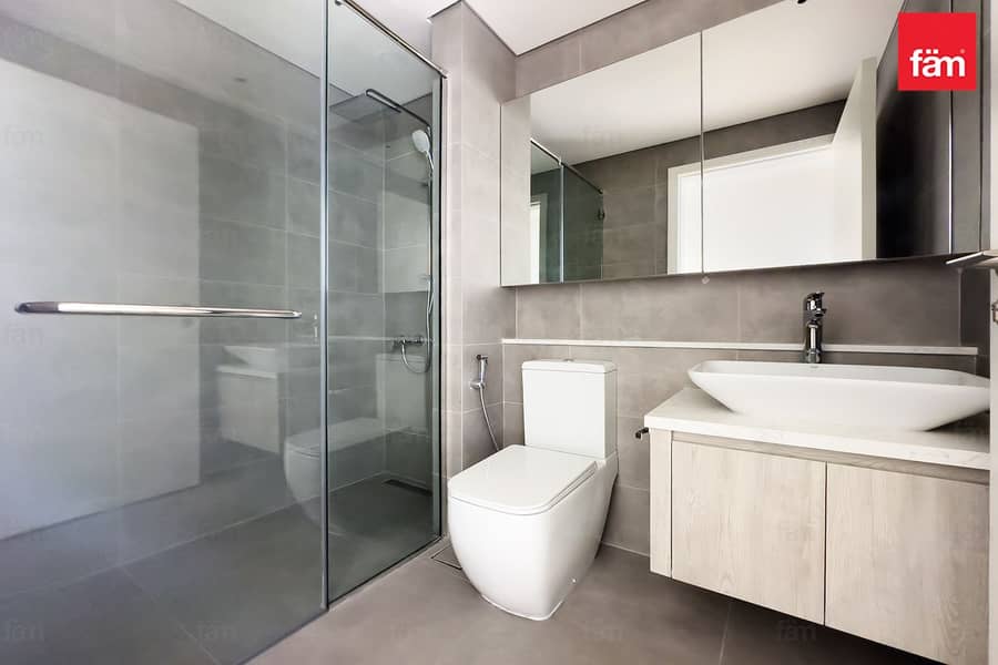 Vacant | Unfurnished | Spacious | 4 Cheques - Image 13