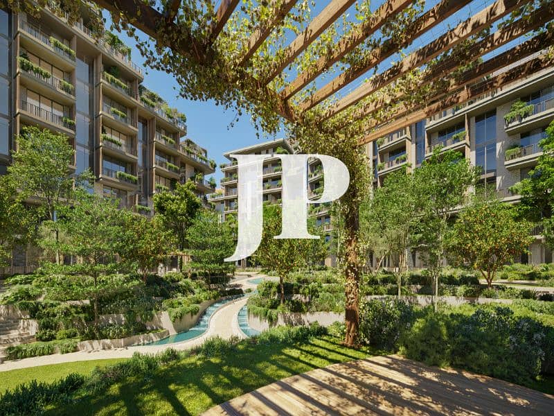 43 Courtyard 3. jpg