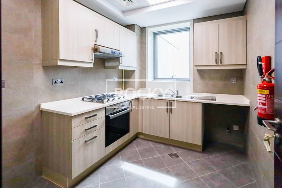 3 ART 18 - kitchen. jpg