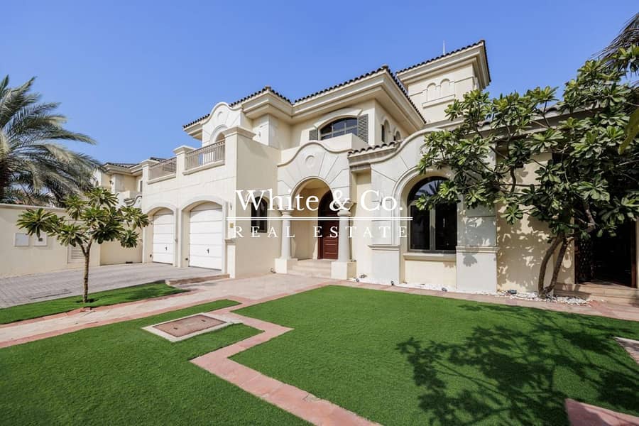 Well Maintained | Atrium | View Today! Well Maintained | Atrium | View Today!