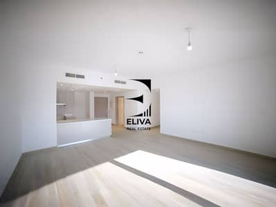 2 Bedroom Apartment for Rent in Yas Island, Abu Dhabi - WhatsApp Image 2025-04-05 at 2.45. 36 PM. jpeg 2 Bedroom Apartment for Rent in Yas Island, Abu Dhabi - WhatsApp Image 2025-04-05 at 2.45. 36 PM. jpeg