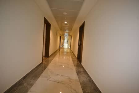 Proper Design-Smartly Priced-Ready to Move! Proper Design-Smartly Priced-Ready to Move!