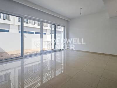 3 Bedroom Townhouse for Rent in DAMAC Hills 2 (Akoya by DAMAC), Dubai - Vacant | Spacious Layout | Family-Friendly