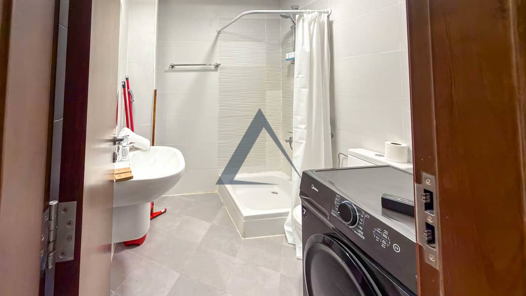 10 Property Image