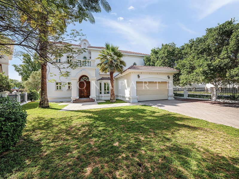Skyline Luxury | Stunning Villa | Private Pool Skyline Luxury | Stunning Villa | Private Pool