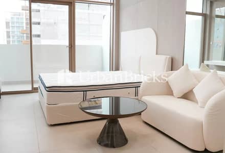 Studio for Rent in Jumeirah Village Circle (JVC), Dubai - Brand New | Bright and Modern | Fully Furnished