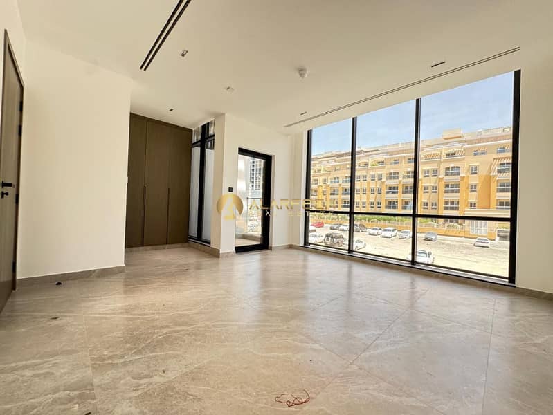 Just Handover | Private Elevetor | G+2 - Image 1