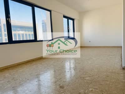 SHARING| Bright & Spacious 3 Bedroom with Balcony for 70 SHARING| Bright & Spacious 3 Bedroom with Balcony for 70