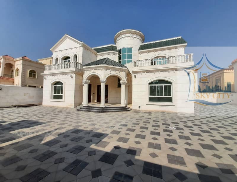 A large villa of 10 thousand square feet central air conditioning 7 rooms directly from the owner