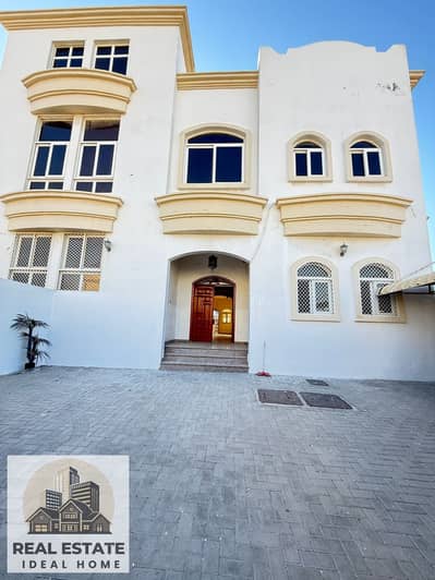 5 Bedroom Villa for Rent in Al Jazzat, Sharjah - a893e563-72c6-4339-8bb9-d816d1f1cdfe. jpeg 5 Bedroom Villa for Rent in Al Jazzat, Sharjah - a893e563-72c6-4339-8bb9-d816d1f1cdfe. jpeg
