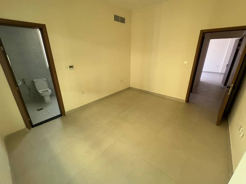 8 WhatsApp Image 2026-06-10 at 14.58. 39. jpeg