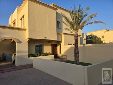 Villa de 3 chambres à à vendre à The Springs, Dubai - 01_Front_Exterior. jpg