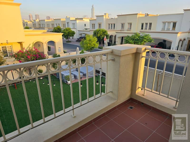 6 06_Balcony_View. jpg