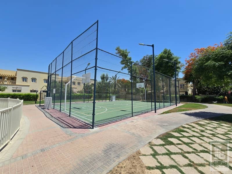24 22_Community_Tennis_Court. jpg