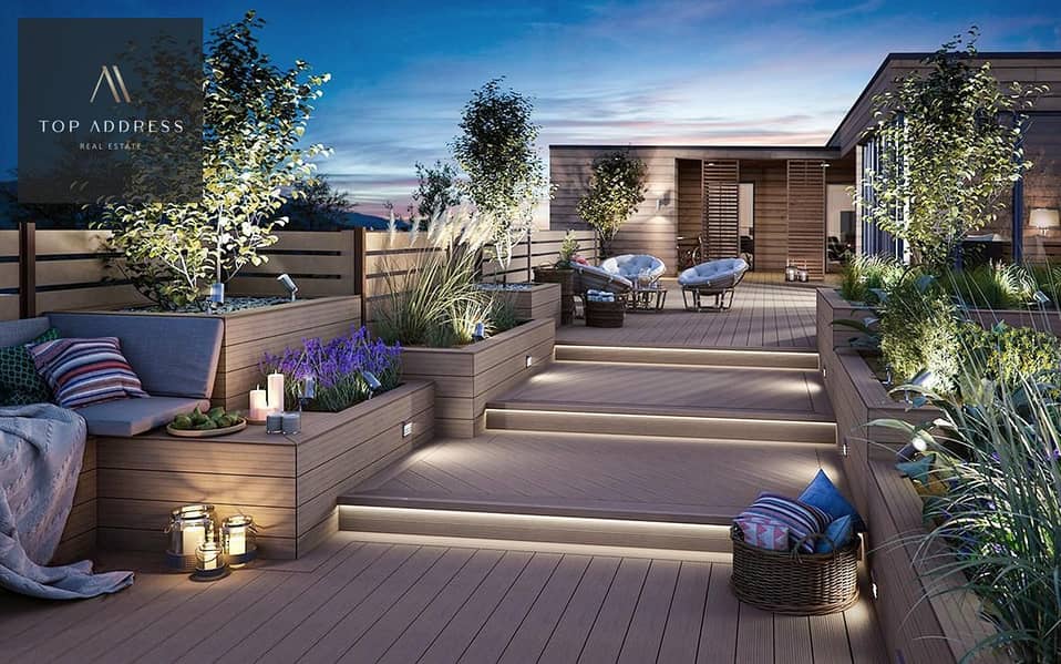 8 live lux garden. jpg