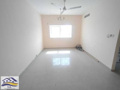 1 habitación Apartamento para en Alquiler en Bu Daniq, Sharjah - IMG20260305140922. jpg 1 habitación Apartamento para en Alquiler en Bu Daniq, Sharjah - IMG20260305140922. jpg