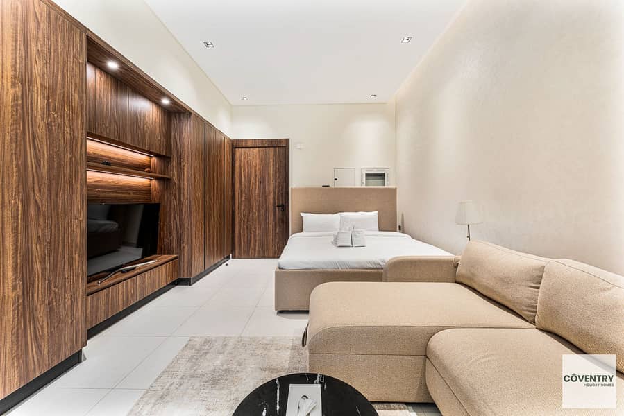 Luxury Studio in Torino by ORO24 | Prime Community Location - Image 2