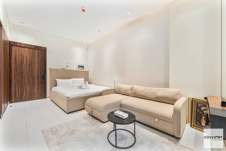 Luxury Studio in Torino by ORO24 | Prime Community Location - Image 5