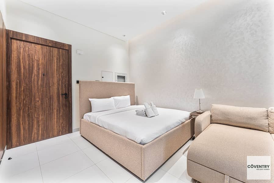 Luxury Studio in Torino by ORO24 | Prime Community Location - Image 6