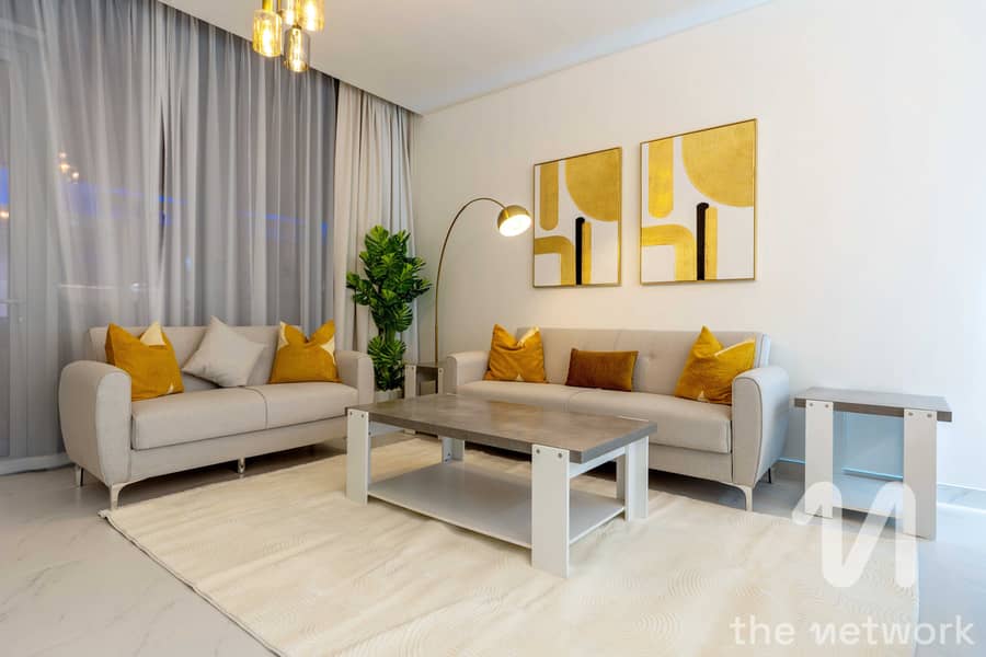 Chic 2BR Apartment | 3 Baths | District One Living Chic 2BR Apartment | 3 Baths | District One Living