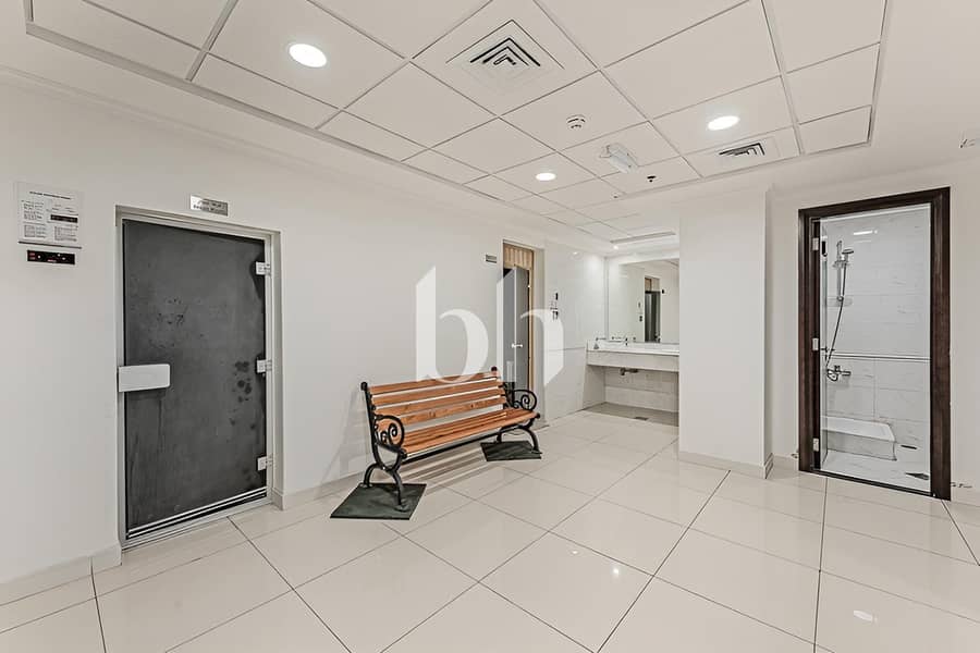 2 Majestic Tower 1 BR 1