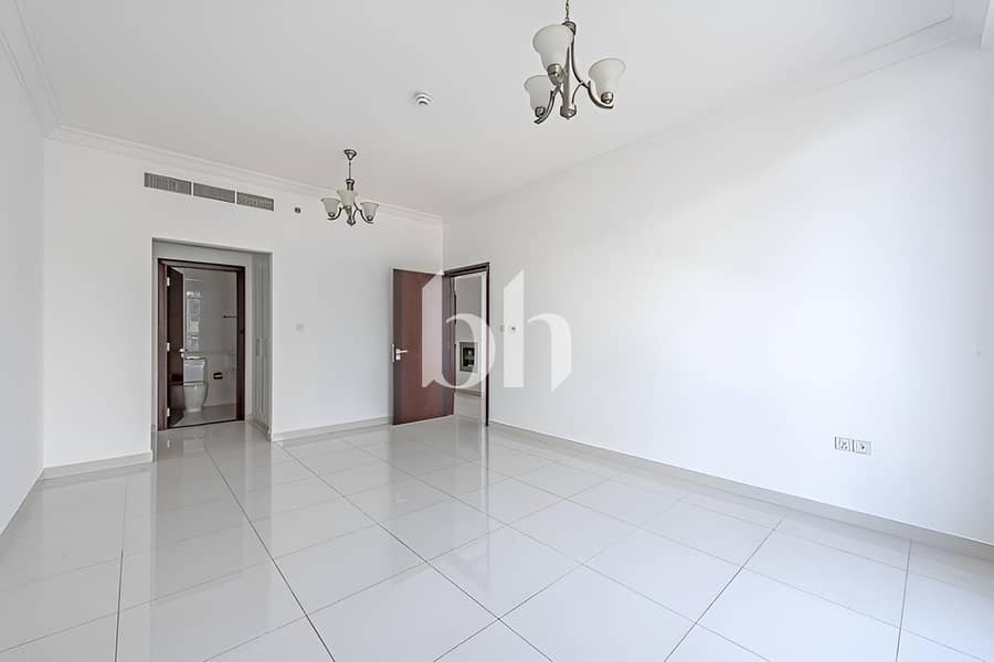 3 Majestic Tower 1 BR 1