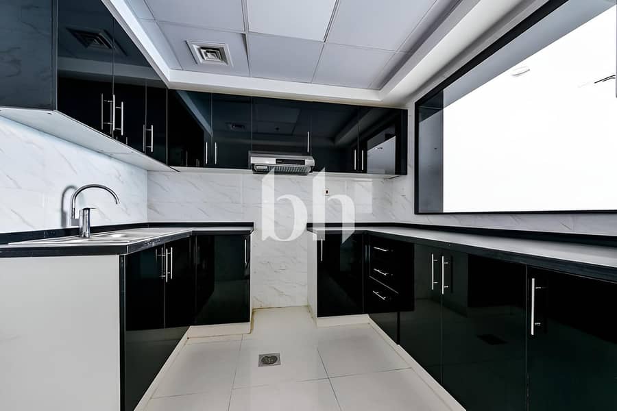 10 Majestic Tower 2 BR 1