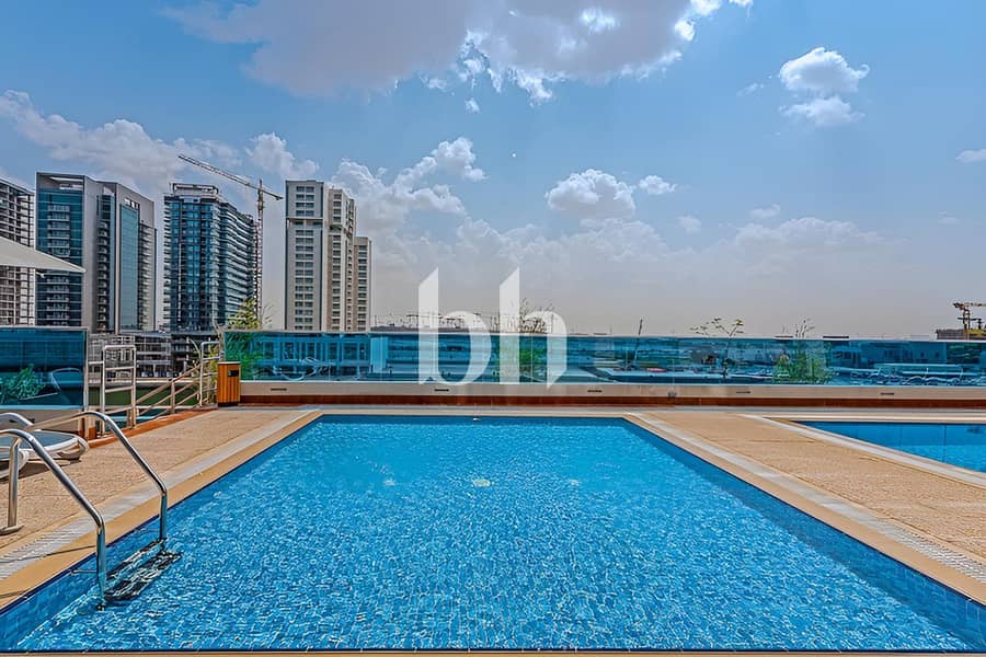 18 Majestic Tower 1 BR 1